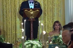 C羅在白宮與特朗普會面，這排場有點(diǎn)大?。? >
                                        </div>
                                    </div>
                                                                        <div   id=