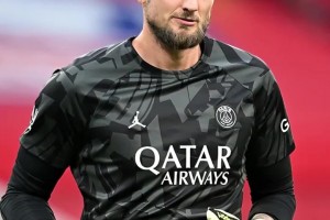 味真足！內(nèi)馬爾上廁所從不關(guān)門，之前被隊友整怕了啊??