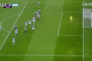 巴恩斯亂戰(zhàn)破門，紐卡再次領(lǐng)先曼城！徐陽：吉馬良斯有越位嫌疑