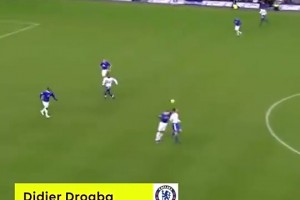 三條杠！名場面：德羅巴凌空世界波進球讓解說血脈僨張！