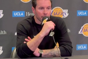 雷迪克：5.3萬美元的獎金是一大筆錢！一旁的海斯頻頻點頭表示同意