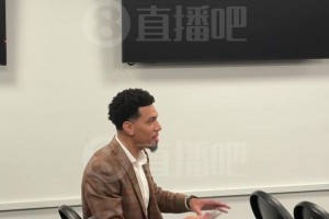 來自前隊友惡搞??鐵林提問斯普利特：我是怎么教你當教練的？