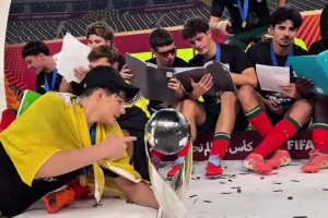 葡萄牙小孩哥們上課，順便拿個(gè)世界杯冠軍??