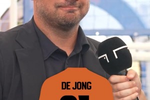 保持沉默直到聽到比自己強的荷蘭球員，看看斯內(nèi)德的選擇??