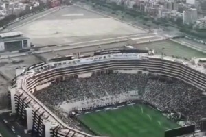 來自山巔的凝望！南美解放者杯決賽動人一幕