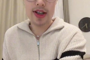 李月汝曬搞怪視頻：你眉目如當(dāng)年，流轉(zhuǎn)我心間??