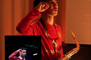 一會拉什傅德給巴塞羅那跳起來了，拉什福德在足球上還是太有天賦