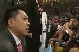 李春江名場(chǎng)面：馬布里要是在上腿，你就掀翻他，算我的！