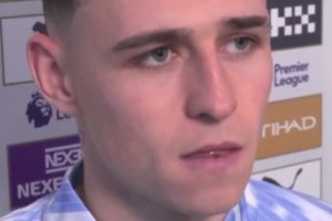 瓜迪奧拉說你進球時的觸球讓他想起了梅西？福登：真是太棒了~