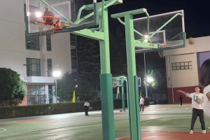 ??我可以用狄龍式防守你嗎？