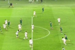 ??阿拉伯杯敘利亞鋒王赫里賓禁區(qū)外爆射絕平卡塔爾