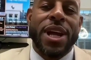 伊戈達拉搞笑回憶科比復(fù)仇的故事：我防他只得了49分！干得好