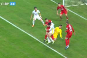 你怎么看??國安進(jìn)球，河南門將疑似投訴被沖撞了