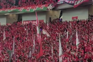 劍拔弩張！河南球迷賽前高喊：國安**！