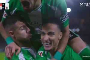 圓神攻破巴薩！安東尼門前轉(zhuǎn)身打門得手！貝蒂斯1-0領(lǐng)先巴薩！