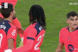 巴薩2-1光速反超貝蒂斯！巴德吉精彩傳中，費(fèi)蘭精彩側(cè)鉤3分鐘雙響