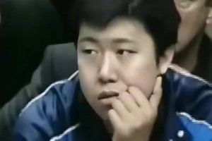 孫悅：王治郅當(dāng)教練挺難的，他認(rèn)為很簡(jiǎn)單的動(dòng)作別人一輩子做不到