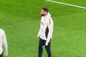 力挺薩拉赫！埃及足協(xié)發(fā)聲：埃及國(guó)王永不獨(dú)行！