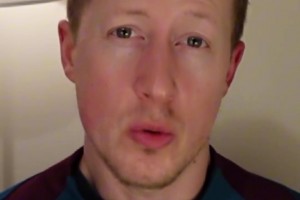 英國(guó)足球哥：薩拉赫對(duì)利物浦的批評(píng)是個(gè)大錯(cuò)，他故意跟記者說(shuō)！