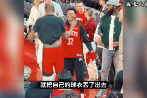 他看到小球迷，都會忍不住駐足停留！無論怎樣 KD人品沒得黑